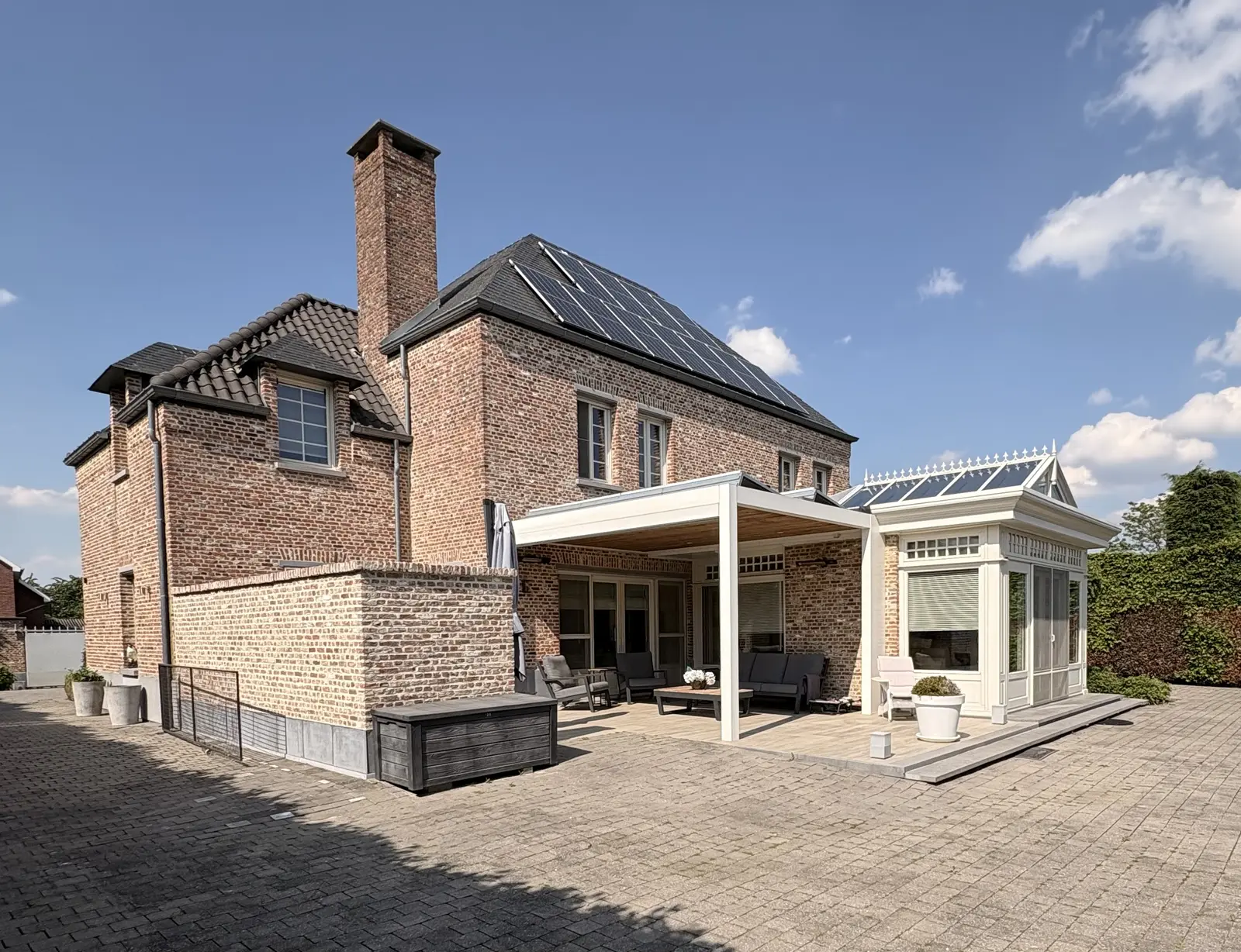 Riante villa in Maasmechelen (foto 3)